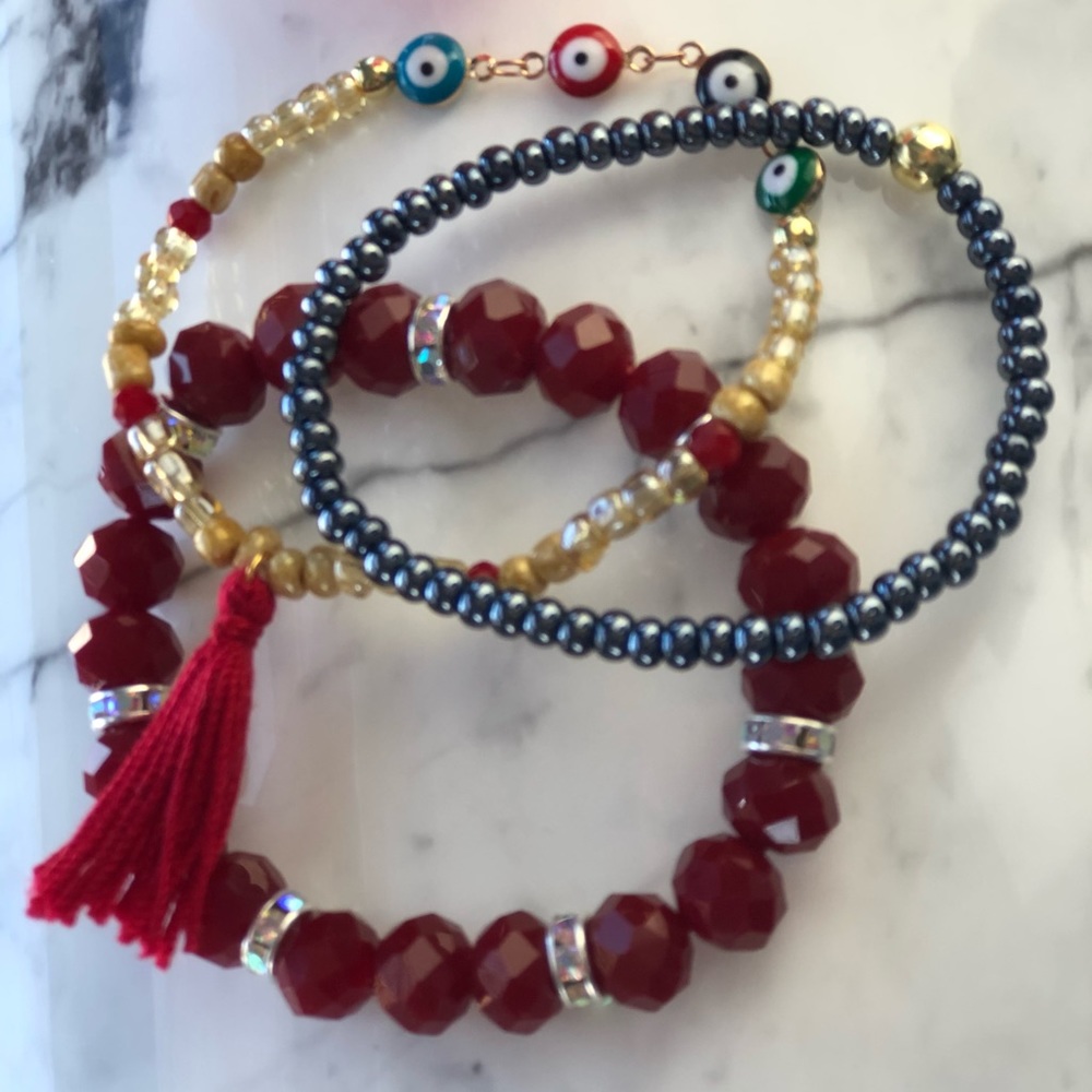 Sold 3/Multicolores Super cute handmade Bracelets